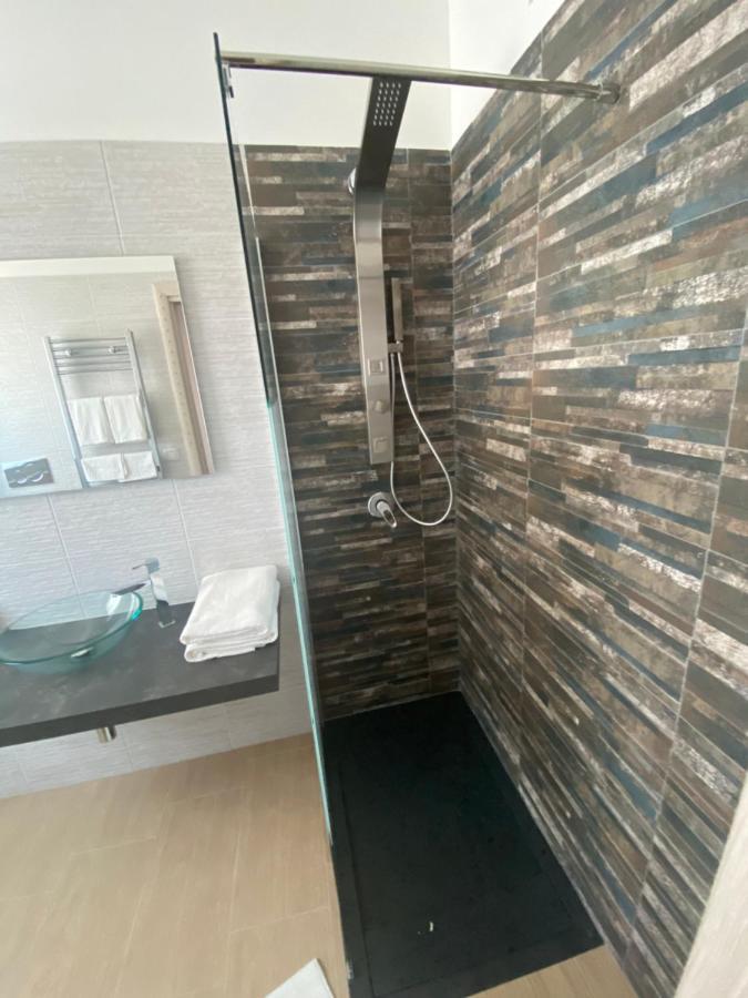 B&B La Perla & Suites 巴里 外观 照片