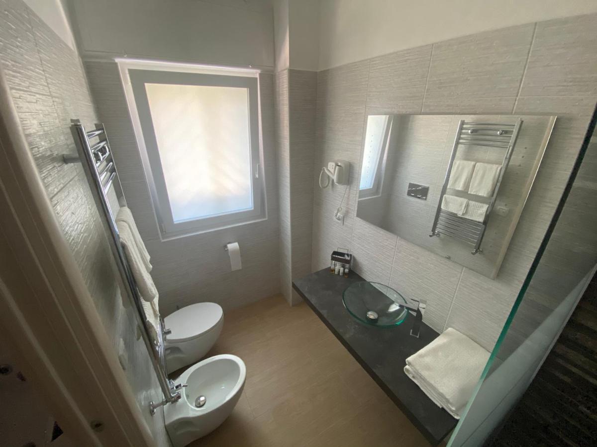 B&B La Perla & Suites 巴里 外观 照片