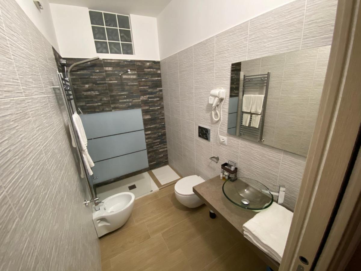 B&B La Perla & Suites 巴里 外观 照片